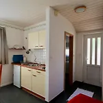Appartamento By The Sea Bol, Brac - 2904 Bol