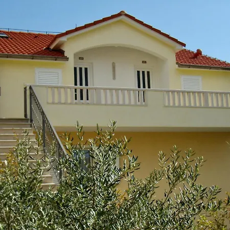 By The Sea Bol, Brac - 2904 Bol