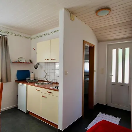 Apartamento By The Sea Bol, Brac - 2904 Bol